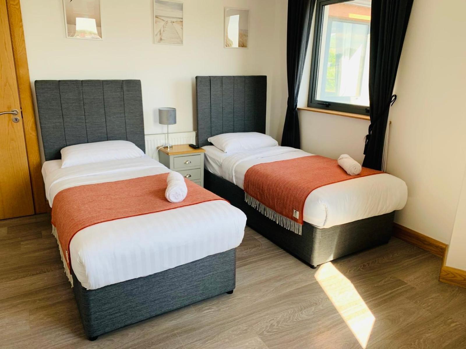Port House Letterkenny Wild Atlantic Apartments Bagian luar foto